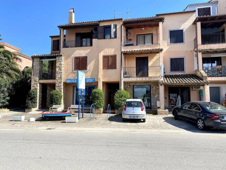 Appartamento Con Terrazza Vista Mare. Арбатакс Экстерьер фото