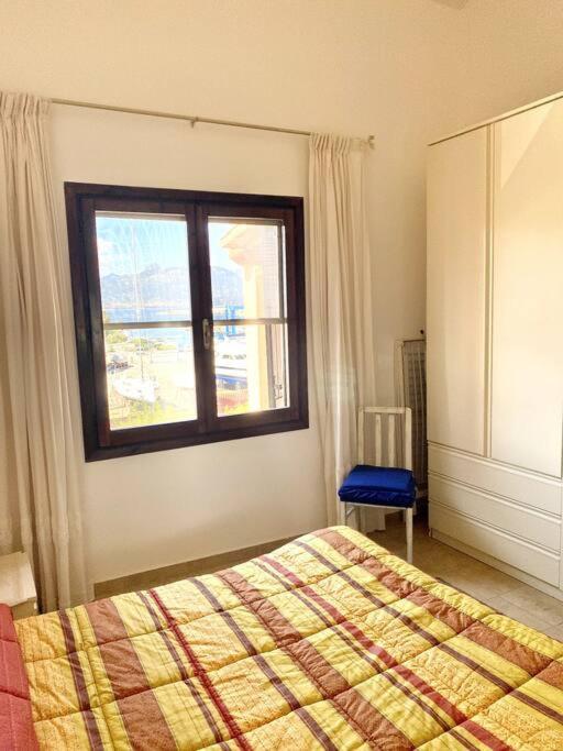 Appartamento Con Terrazza Vista Mare. Арбатакс Экстерьер фото